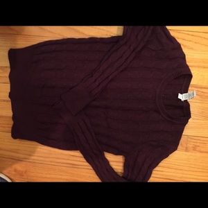 Gap Burgundy size M sweater